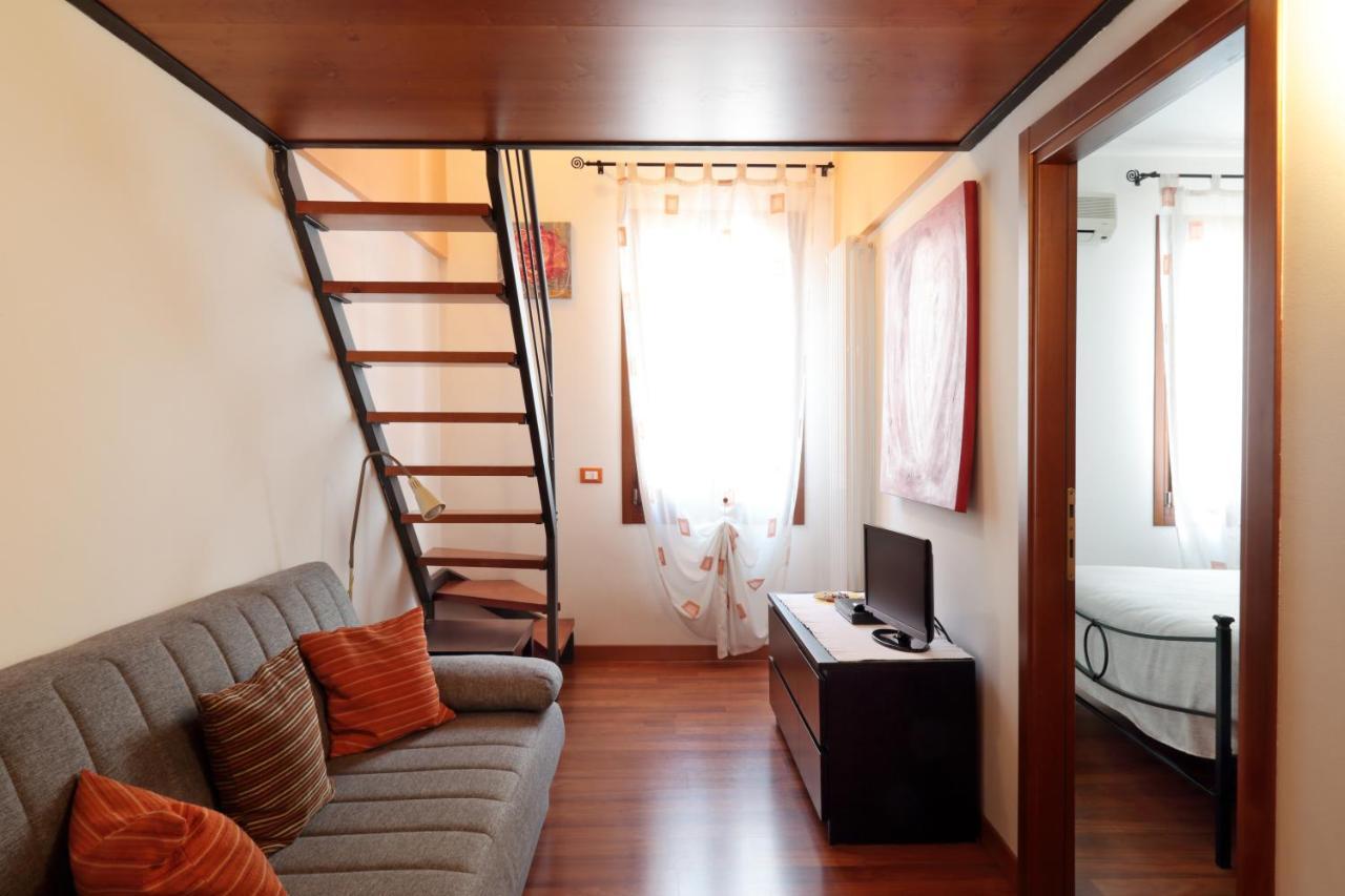 Padovaresidence Apartments - Tra Piazza Delle Erbe E Il Duomo Luaran gambar